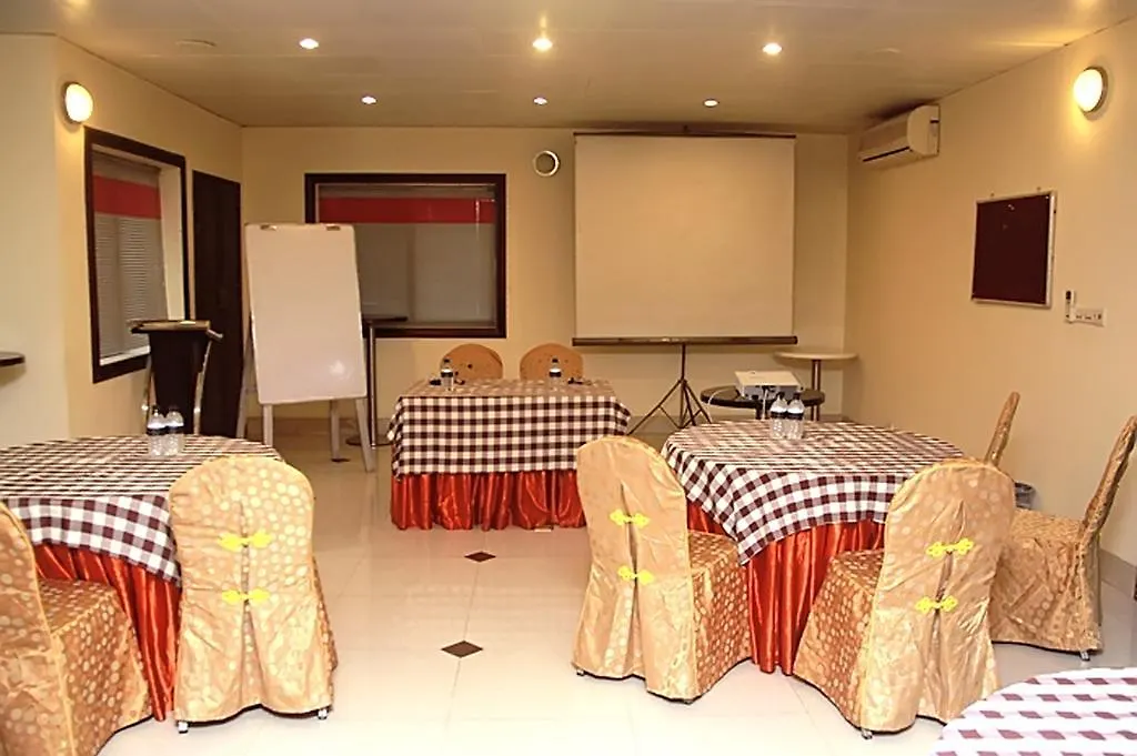 Hotel Swiss Garden Dhaka 3*,